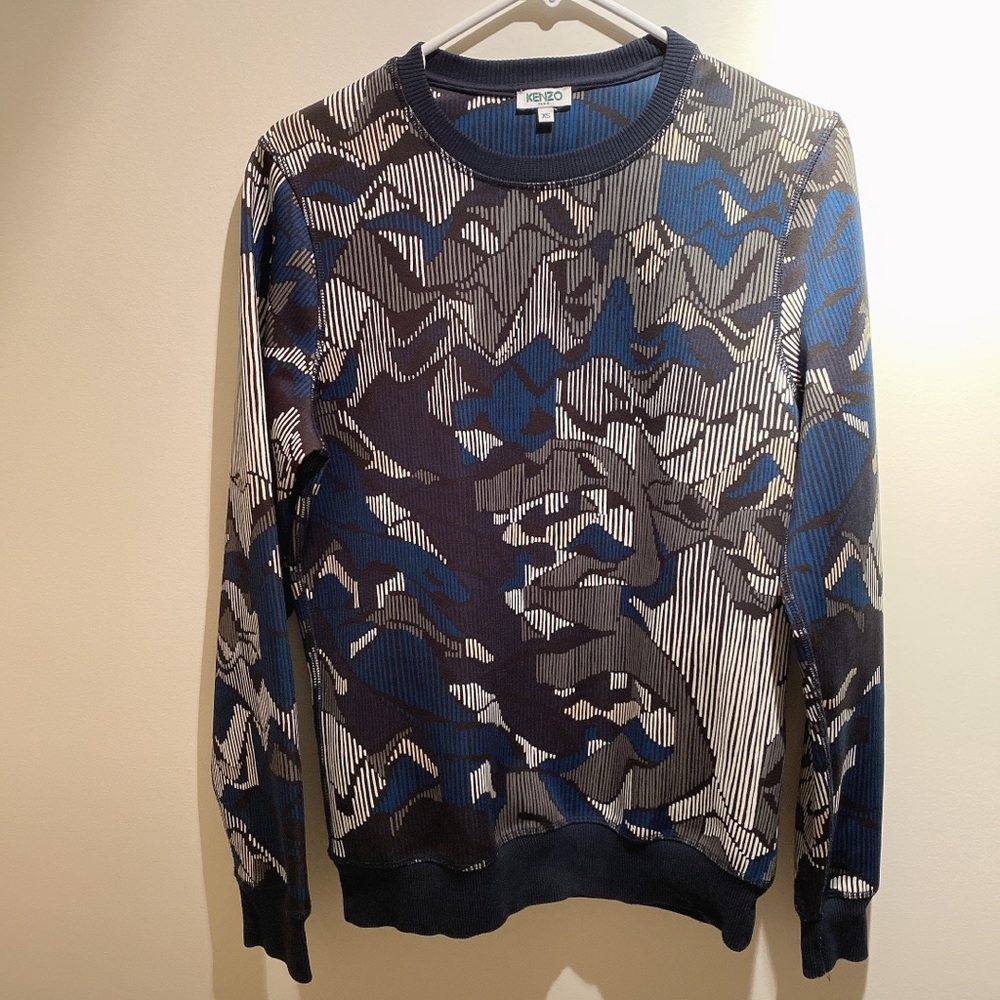 Men blue sweatshirt